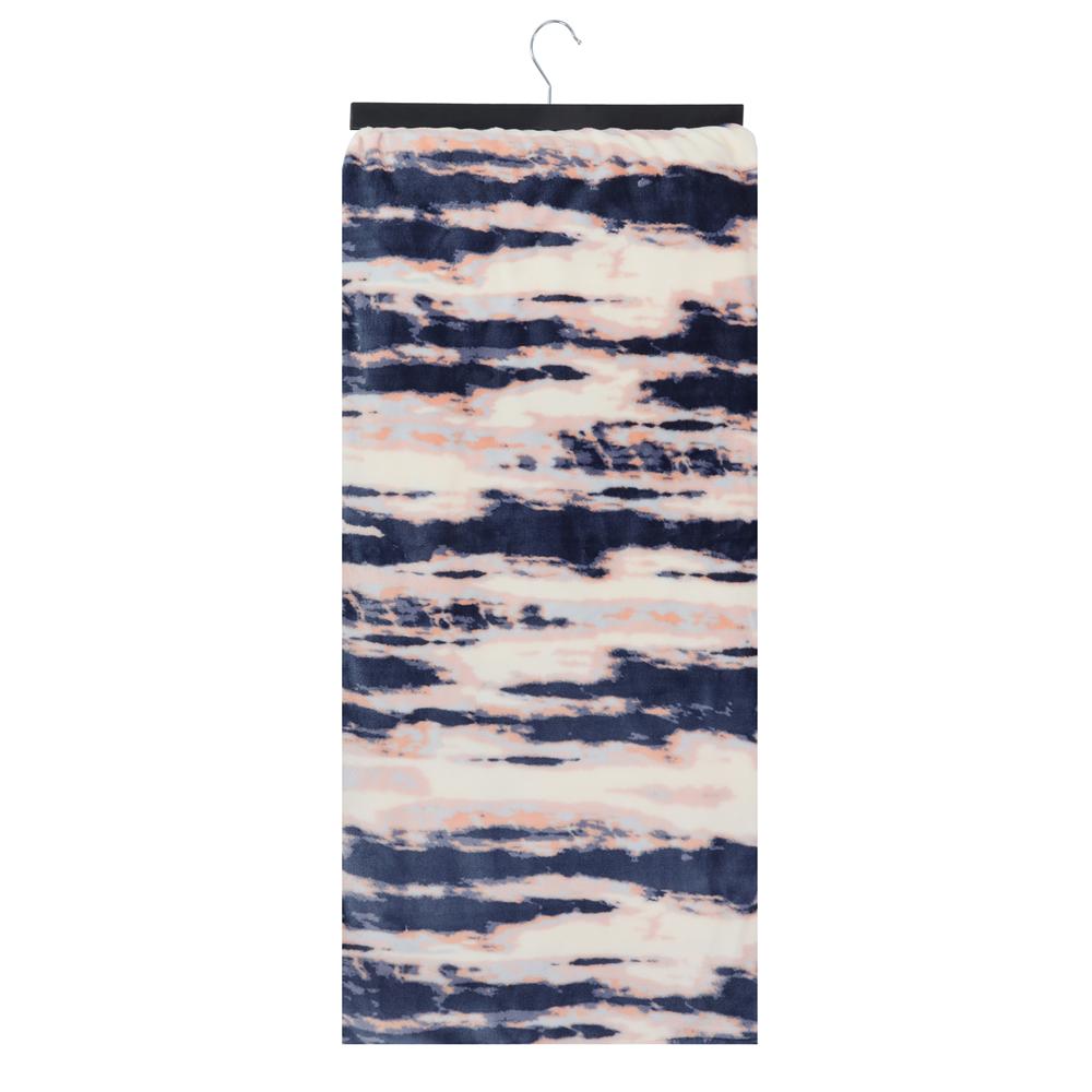 capelli-new-york-tie-dye-stripe-kuscheldecke-152x178-cm image 2
